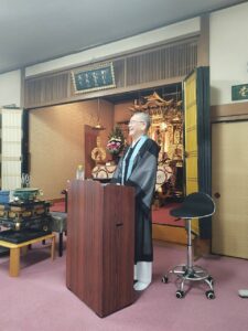 内田正祥師がお話している様子