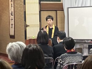 法話中の村田師